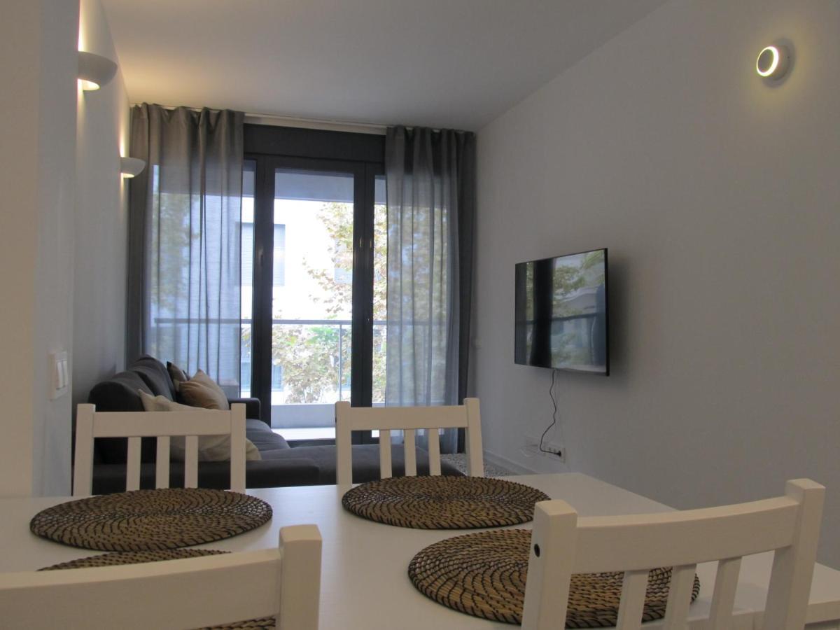 Family Apartment Vilanova i la Geltrú Kültér fotó